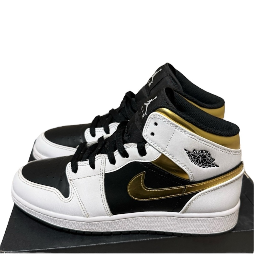 ❌SOLD❌Air Jordan 1 MID 🔥